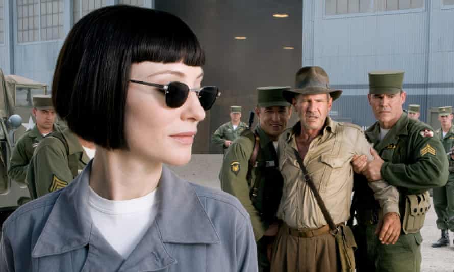 Cate Blanchett como Irina Spalco en Indiana Jones y el Reino de la Calavera de Cristal.