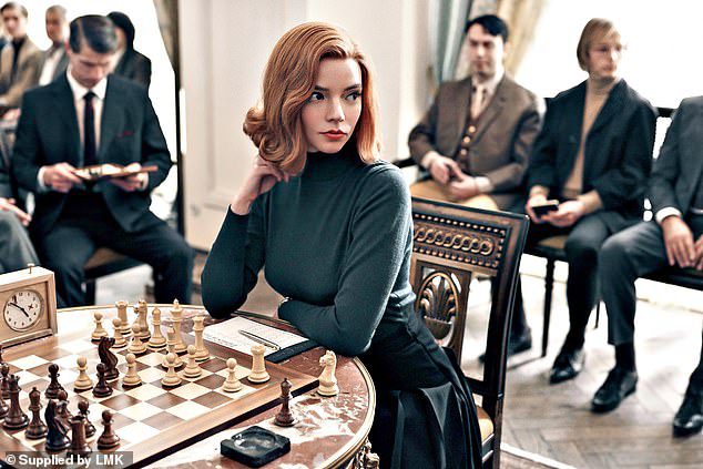 Taylor Joy saltó al estrellato como la estrella del ajedrez Beth Harmon en la serie de Netflix The Queen's Gambit
